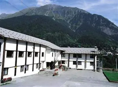 De La Telecabine Hotel 3*